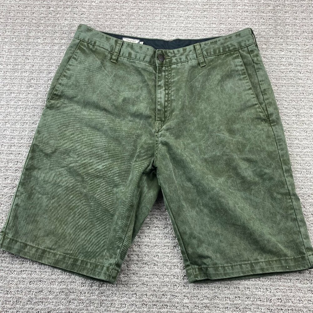 US 34 Olive Green Volcom Shorts